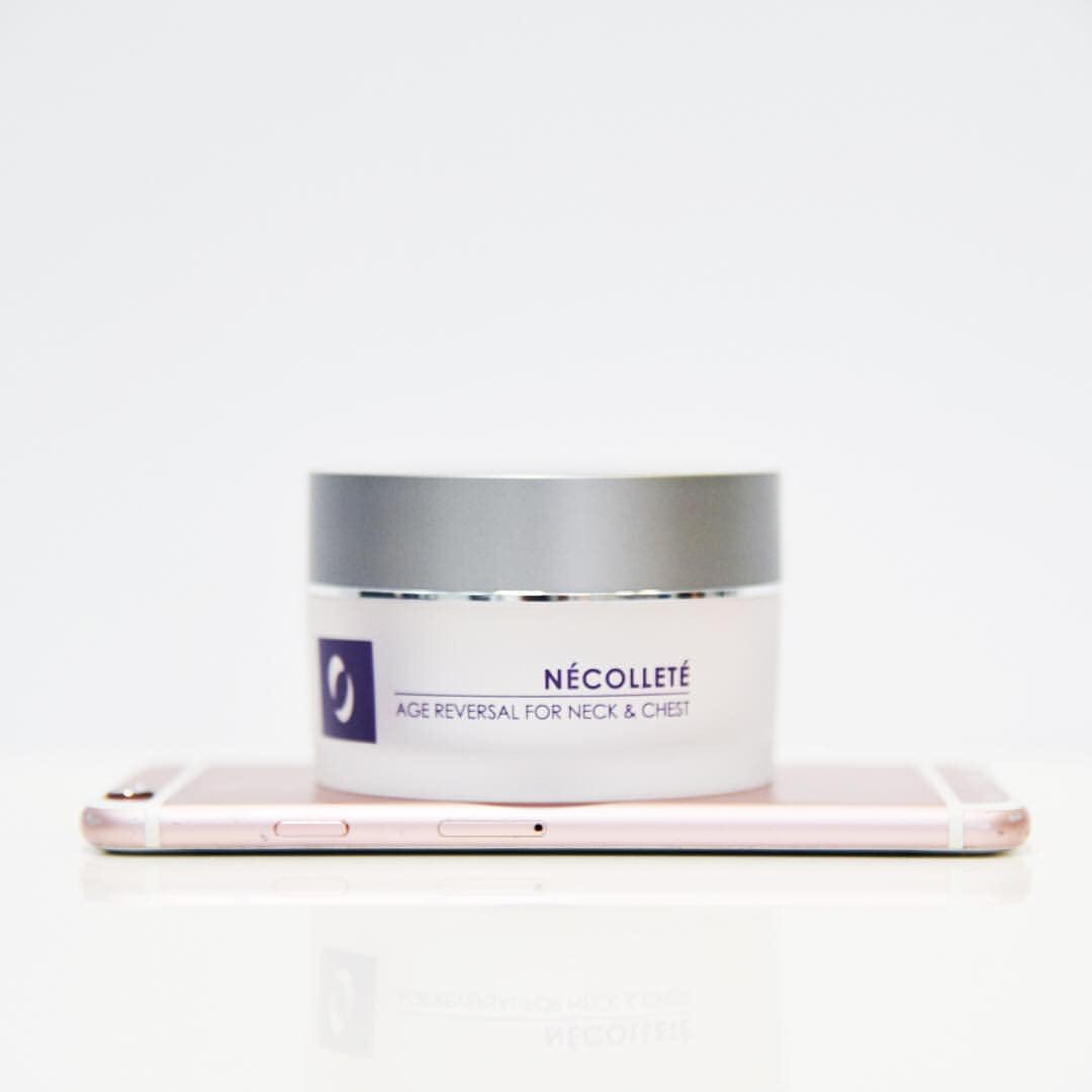 Nécolleté Age Reversal for Neck and Chest - Osmotics Skincare