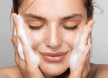 Revive & Renew Cleanser - Osmotics Skincare